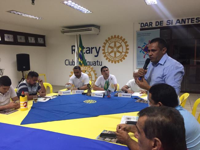 O secretário Antônio Filho esteve presente junto de agentes de transito na reunião do Rotary – Foto TH